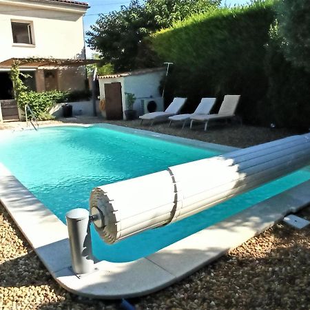 Appartement Grand Confort A Deux Pas Du Centre Ville LʼIsle-sur-la-Sorgue Buitenkant foto